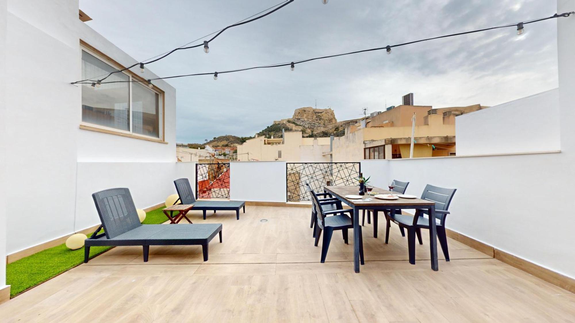 Appartamento Myflats The Castle Alicante Esterno foto